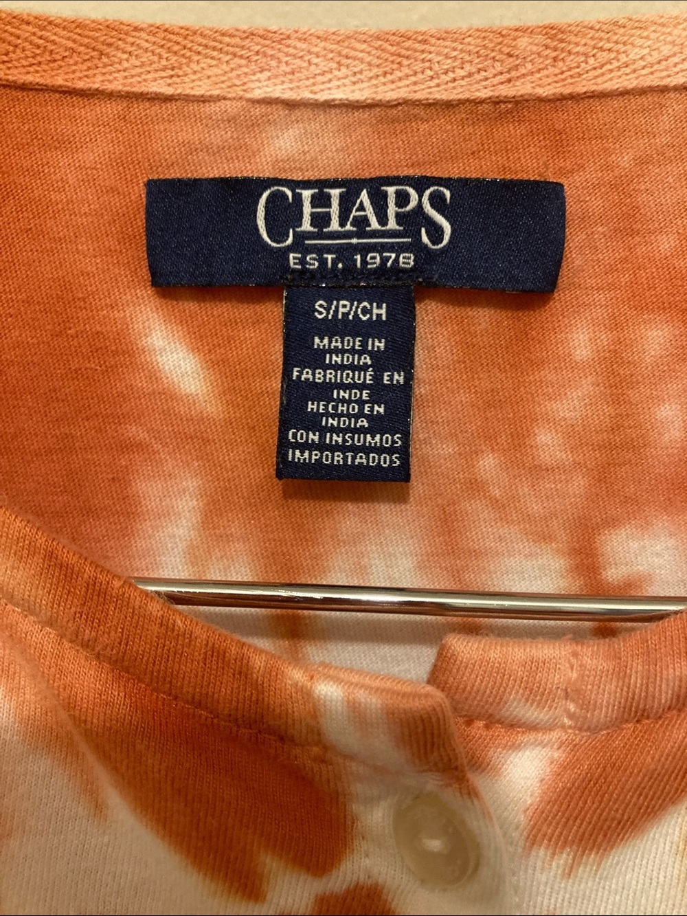 Chaps Women's Orange and White Tie-Dye Button-Front Tie-Knot Top - Picture 3 of 6